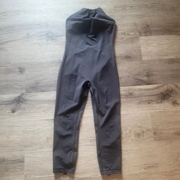 Lululemon One For Om Leotard - Picture 4 of 8